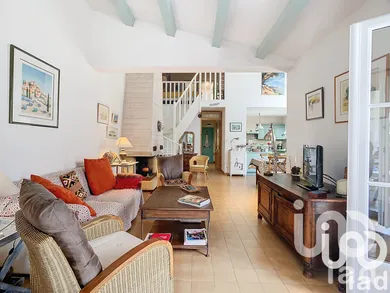 Traditional house in La Couarde-sur-Mer (17670)