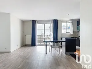 Apartment at Vitry-sur-Seine (94400)