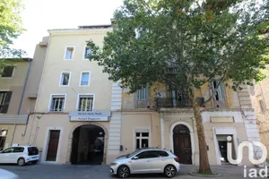 Immeuble à Apt (84400)