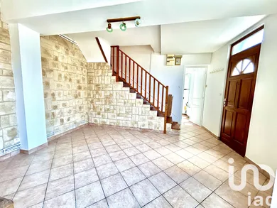 Maison de ville à Sens (89100)