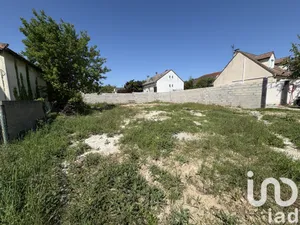 Building plot at Argenteuil (95100)