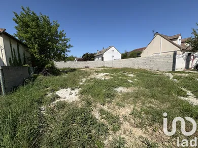Terrain à bâtir à Argenteuil (95100)