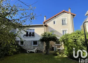 Maison à Villeneuve-le-Roi (94290)