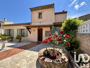 Maison traditionnelle à Saint-Raphaël (83700)