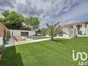 House at Le Bouscat (33110)