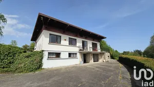 Maison traditionnelle à Uzemain (88220)