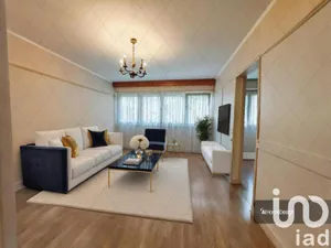 Apartment at Yerres (91330)
