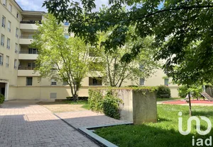 Apartment at Pierre-Bénite (69310)