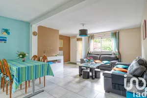 Apartment at Montigny-lès-Cormeilles (95370)
