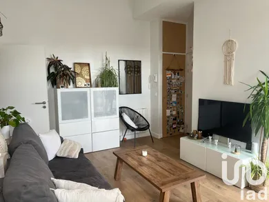 Apartment at BEGLES (33130)