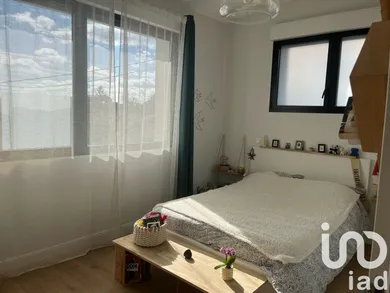 Apartment at BEGLES (33130) — 6/7