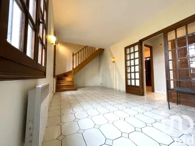 Detached house at Paray-Vieille-Poste (91550)