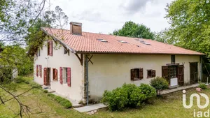 Park home at Saint-Jean-de-Marsacq (40230)