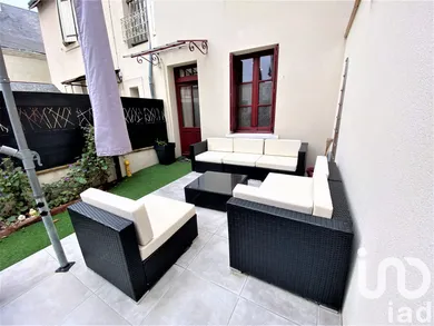 Village house at Nouans-les-Fontaines (37460)