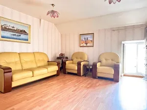 Apartment at Palaiseau (91120)