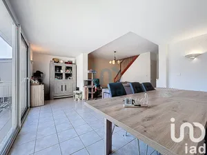 Maison de ville à La Francheville (08000)
