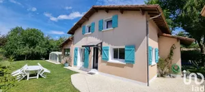 House at Salles (33770)