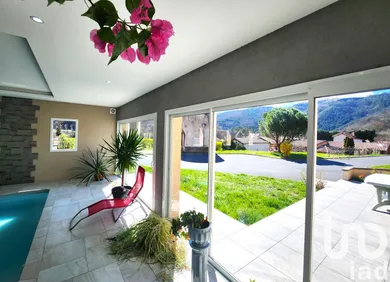 Architectural house at Lavoûte-sur-Loire (43800)