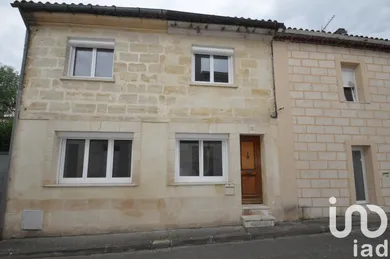 Townhouse at Saint-André-de-Cubzac (33240)
