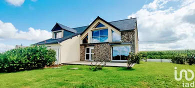 House at Juilley (50220)