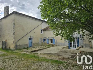 House at lhommaize (86410)