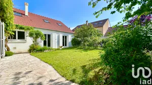 Maison à Élancourt (78990)