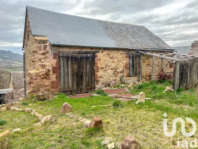 Grange à Saint-Laurent-d'Olt (12560)