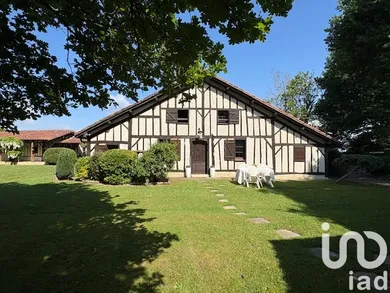 Maison de campagne à Bahus-Soubiran (40320)