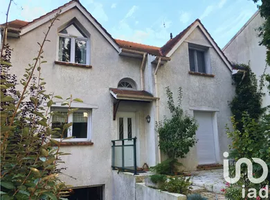 Traditional house in Antony (92160)