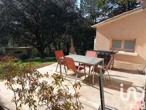 Maison de campagne à Ferrières-Poussarou (34360)