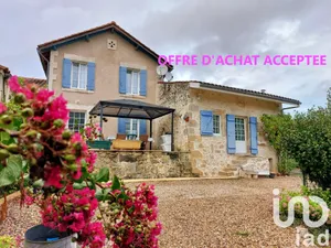 Park home at Saint-Vivien (24230)