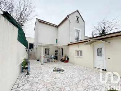 House at Vitry-sur-Seine (94400)