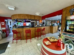 Building in Chalais (16210)