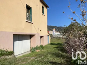 Maison de ville à Saint-Jean-de-Muzols (07300)