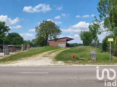 Farm land at Chaumesnil (10500)