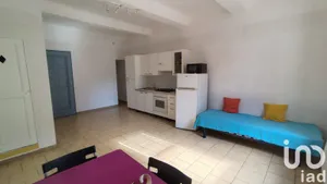 Apartment at Lambesc (13410)