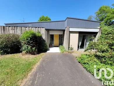 Maison d'architecte à Beaulieu-sous-Parthenay (79420)
