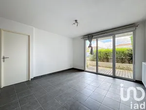 Apartment at Saint-André-de-Cubzac (33240)