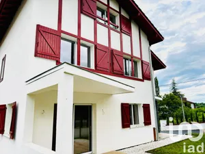 Maison à Hasparren (64240)