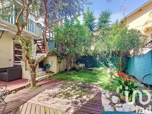 Maison de ville à Nice (06100)
