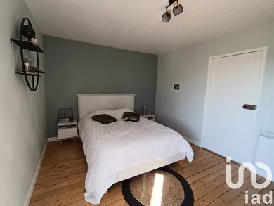 Maison à Irais (79600) — 12/19