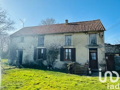 House at Houdan (78550)