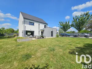 Maison à Montigny-sur-Loing (77690)