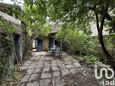 House at Vaux-le-Pénil (77000)