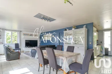 House at Taverny (95150)