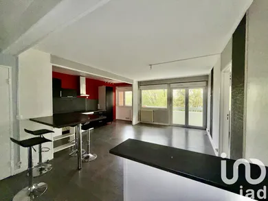 Apartment at Reims (51100)