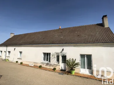Maison à Saint-Nicolas-de-Bourgueil (37140)