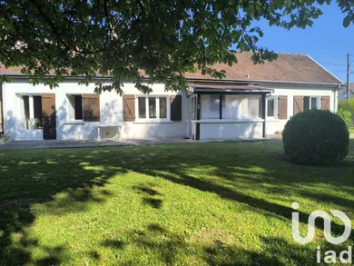 House at Saint-Lyé (10180)