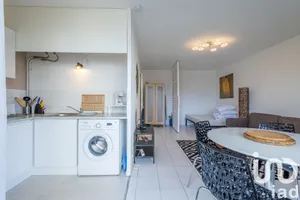 Appartement à Bordeaux (33200)