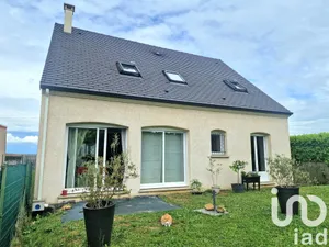 House at Grisy-Suisnes (77166)